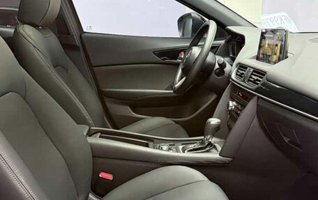 Mazda CX-4, 2022 год, 1 905 000 рублей, 12 фотография