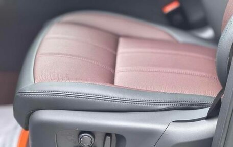 Land Rover Range Rover Evoque II, 2024 год, 4 440 000 рублей, 6 фотография