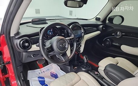 MINI Countryman II (F60), 2023 год, 2 850 000 рублей, 6 фотография