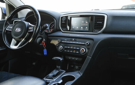 KIA Sportage IV рестайлинг, 2020 год, 2 469 000 рублей, 10 фотография