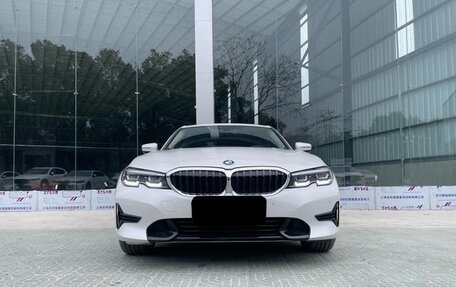 BMW 3 серия, 2022 год, 2 750 000 рублей, 6 фотография