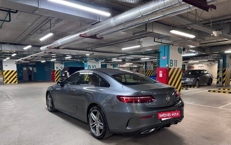 Mercedes-Benz E-Класс, 2019 год, 4 850 000 рублей, 7 фотография