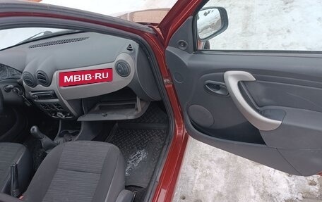 Renault Logan I, 2011 год, 585 000 рублей, 8 фотография