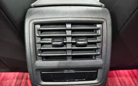 Volkswagen Golf VIII, 2021 год, 1 610 000 рублей, 11 фотография