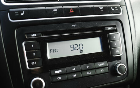 Volkswagen Polo VI (EU Market), 2011 год, 699 000 рублей, 19 фотография