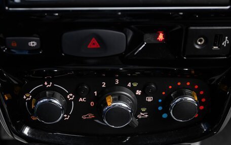 Nissan Terrano III, 2014 год, 1 349 000 рублей, 17 фотография