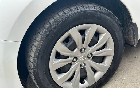 Hyundai Solaris II рестайлинг, 2021 год, 1 450 000 рублей, 19 фотография