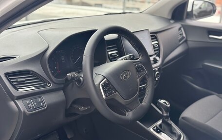 Hyundai Solaris II рестайлинг, 2021 год, 1 450 000 рублей, 24 фотография