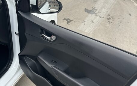 Hyundai Solaris II рестайлинг, 2021 год, 1 450 000 рублей, 30 фотография