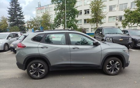 Chevrolet Tracker, 2023 год, 2 200 000 рублей, 4 фотография