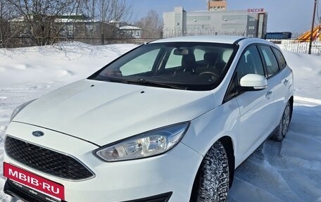 Ford Focus III, 2017 год, 1 098 000 рублей, 2 фотография