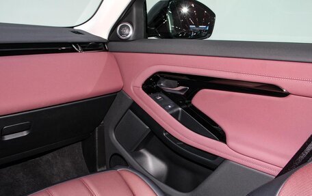 Land Rover Range Rover Evoque II, 2024 год, 4 380 000 рублей, 13 фотография