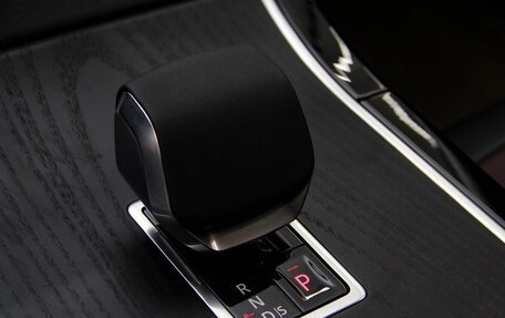 Land Rover Range Rover Evoque II, 2024 год, 4 380 000 рублей, 15 фотография