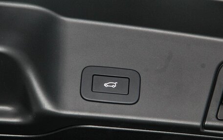 Land Rover Range Rover Evoque II, 2024 год, 4 380 000 рублей, 25 фотография