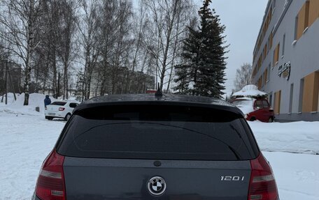 BMW 1 серия, 2007 год, 890 000 рублей, 9 фотография