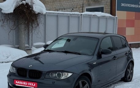 BMW 1 серия, 2007 год, 890 000 рублей, 2 фотография