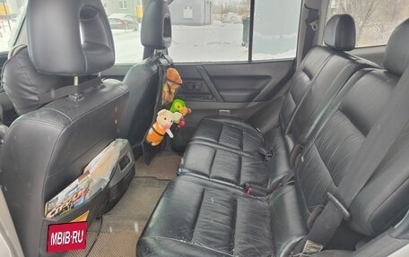 Mitsubishi Pajero III рестайлинг, 1998 год, 800 000 рублей, 10 фотография