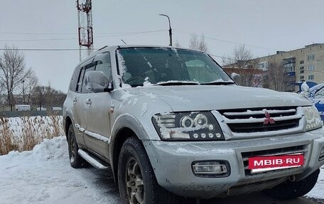 Mitsubishi Pajero III рестайлинг, 1998 год, 800 000 рублей, 24 фотография