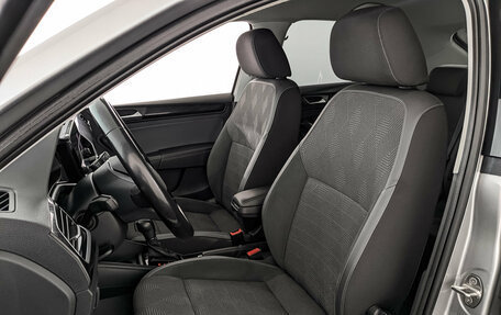 Volkswagen Polo VI (EU Market), 2021 год, 1 590 000 рублей, 18 фотография