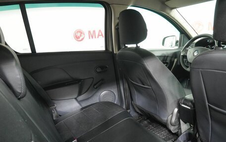 Renault Sandero II рестайлинг, 2017 год, 990 000 рублей, 11 фотография