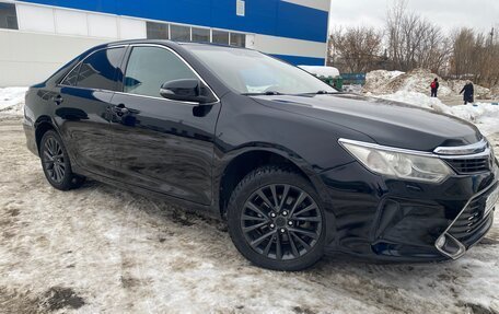 Toyota Camry, 2018 год, 1 400 000 рублей, 5 фотография