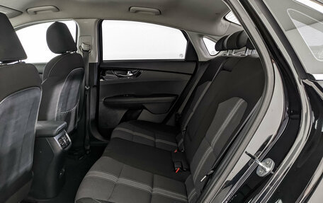 KIA Cerato IV, 2022 год, 2 050 000 рублей, 12 фотография