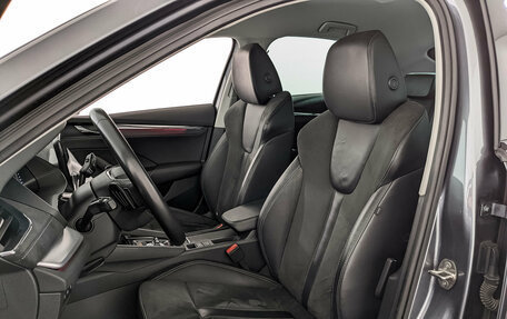 Skoda Octavia IV, 2020 год, 2 375 000 рублей, 18 фотография