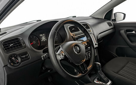 Volkswagen Polo VI (EU Market), 2019 год, 1 350 000 рублей, 13 фотография