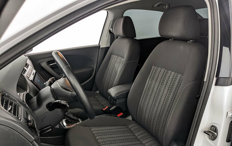 Volkswagen Polo VI (EU Market), 2019 год, 1 350 000 рублей, 16 фотография