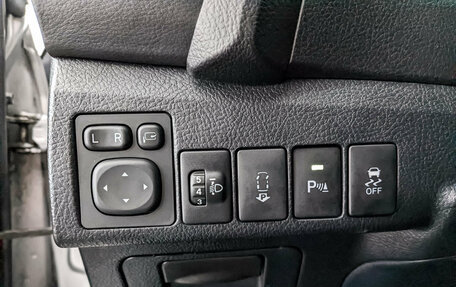 Toyota Auris II, 2013 год, 1 150 000 рублей, 23 фотография