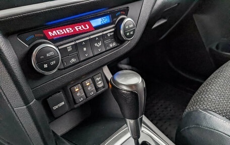 Toyota Auris II, 2013 год, 1 150 000 рублей, 22 фотография