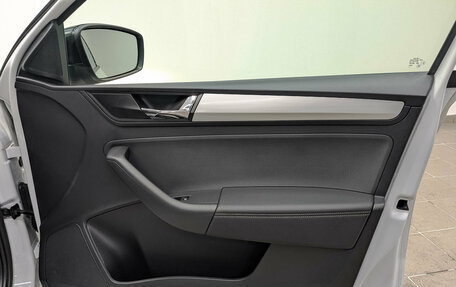 Skoda Rapid I, 2019 год, 1 570 000 рублей, 24 фотография