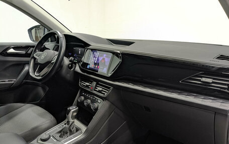 Volkswagen Taos, 2021 год, 2 525 000 рублей, 12 фотография