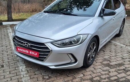 Hyundai Elantra VI рестайлинг, 2017 год, 1 175 000 рублей, 1 фотография