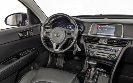 KIA Optima IV, 2018 год, 1 650 000 рублей, 22 фотография