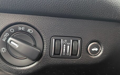 Dodge Challenger III рестайлинг 2, 2019 год, 3 300 000 рублей, 8 фотография