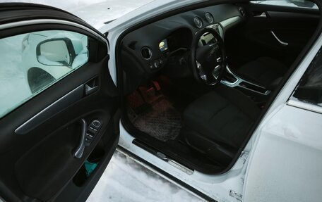 Ford Mondeo IV, 2013 год, 850 000 рублей, 6 фотография