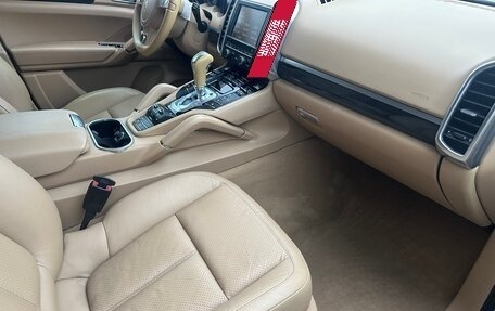 Porsche Cayenne III, 2011 год, 2 350 000 рублей, 10 фотография