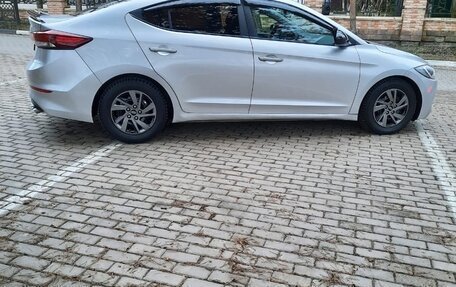 Hyundai Elantra VI рестайлинг, 2017 год, 1 175 000 рублей, 6 фотография