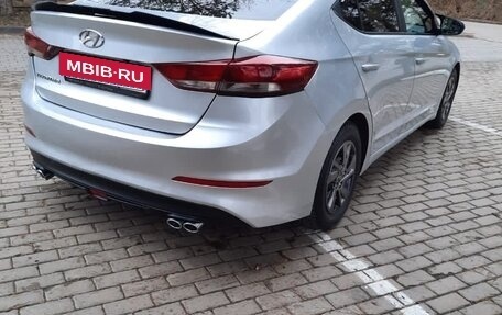 Hyundai Elantra VI рестайлинг, 2017 год, 1 175 000 рублей, 3 фотография