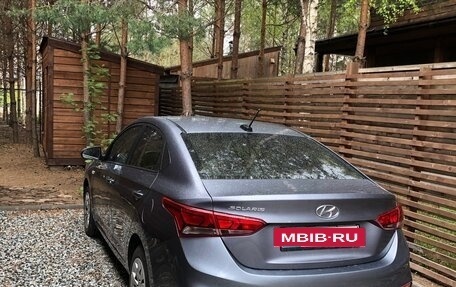 Hyundai Solaris II рестайлинг, 2017 год, 960 000 рублей, 2 фотография