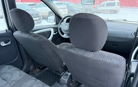 Renault Logan I, 2011 год, 449 000 рублей, 17 фотография