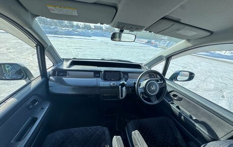 Honda Stepwgn III, 2009 год, 1 350 000 рублей, 10 фотография