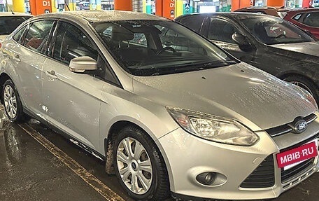Ford Focus III, 2014 год, 990 000 рублей, 2 фотография