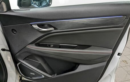 Geely Tugella FY11, 2023 год, 2 990 000 рублей, 18 фотография