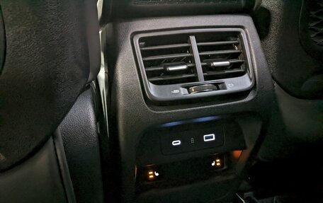 Geely Tugella FY11, 2023 год, 2 990 000 рублей, 14 фотография