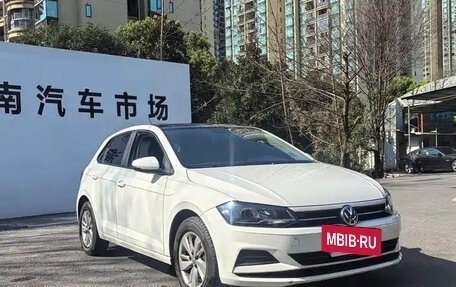 Volkswagen Polo, 2021 год, 999 999 рублей, 6 фотография