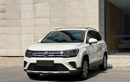 Volkswagen Tharu, 2021 год, 1 379 000 рублей, 2 фотография