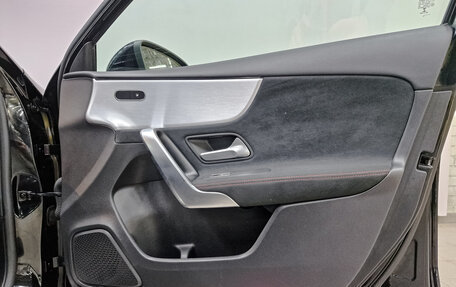 Mercedes-Benz A-Класс, 2020 год, 2 730 000 рублей, 23 фотография