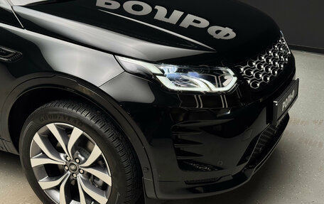 Land Rover Discovery Sport I рестайлинг, 2024 год, 6 000 000 рублей, 8 фотография